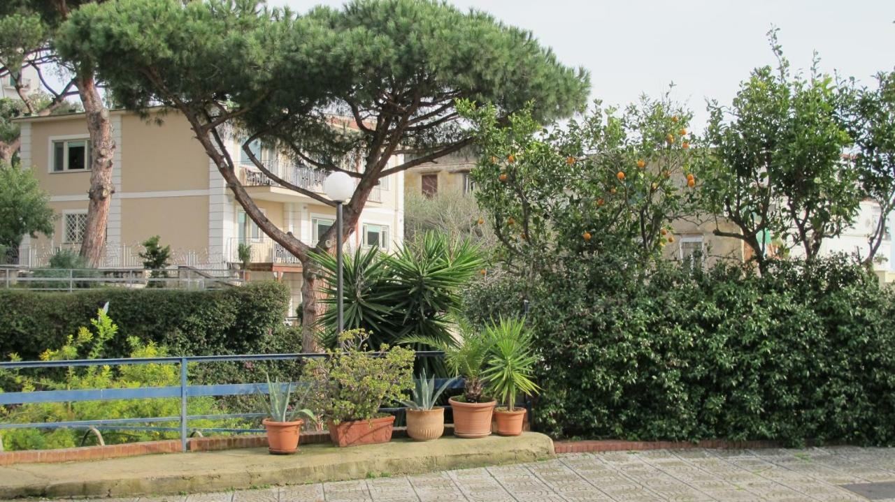 La Casetta Di Posillipo Naples Extérieur photo